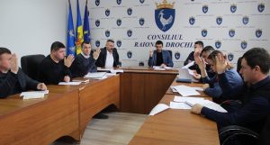 Modificări în organizarea activităţii operatorilor de transport