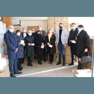 Măști de protecție pentru instituțiile de învățământ din raion din partea primăriei Oberhausen