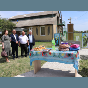 Triplă sărbătoare la Holoșnița Nouă