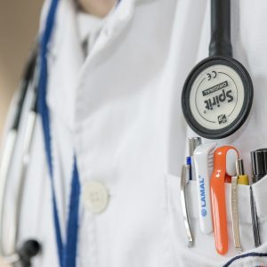 Consiliul Raional Drochia anunţă concurs de ocupare a funcţiilor vacante de șef IMSP „Centrul de sănătate Mîndîc”