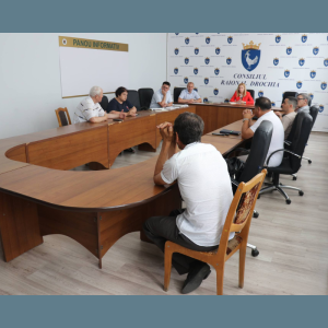 MEMBRII COMISIEI PRIVIND ORGANIZAREA TRANSPORTULUI RUTIER DE PERSOANE PRIN SERVICII REGULATE LA NIVELUL RAIONULUI DROCHIA AU FOST CONVOCAȚI ÎN ȘEDINȚĂ