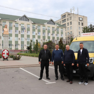 IP LICEUL TEORETIC „MIHAI EMINESCU” DIN ORAȘUL DROCHIA BENEFICIARĂ A UNUI AUTOBUS ȘCOLAR