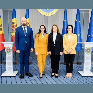 📢 𝐕𝐄𝐒𝐓𝐈 𝐄𝐗𝐂𝐄𝐋𝐄𝐍𝐓𝐄 𝐩𝐞𝐧𝐭𝐫𝐮 𝐑𝐚𝐢𝐨𝐧𝐮𝐥 𝐃𝐫𝐨𝐜𝐡𝐢𝐚! 👨‍👩‍👧‍👦